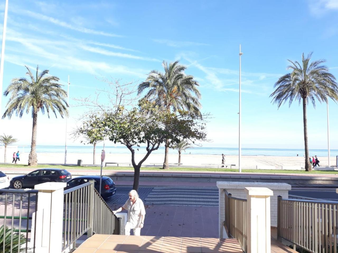 Infante Primera Linea Gandia Playa Playa de Gandia Esterno foto